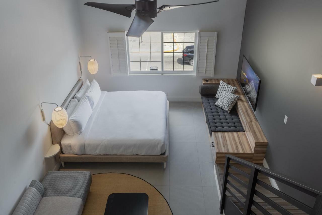 The Locale Hotel Grand Cayman Τζώρτζταουν Εξωτερικό φωτογραφία
