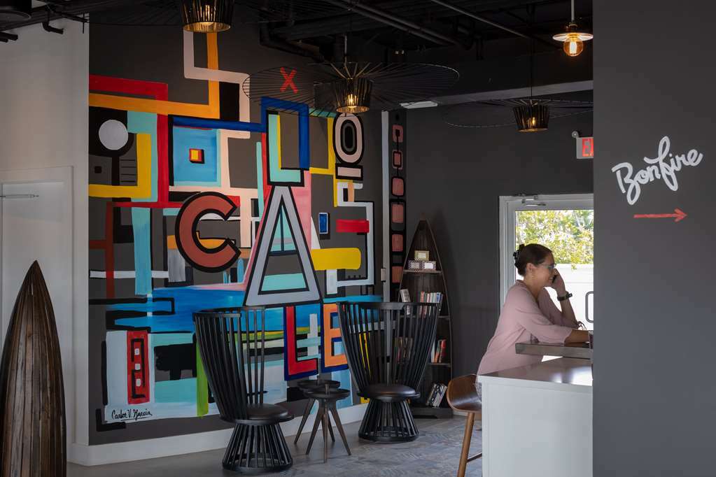 The Locale Hotel Grand Cayman Τζώρτζταουν Ανέσεις φωτογραφία