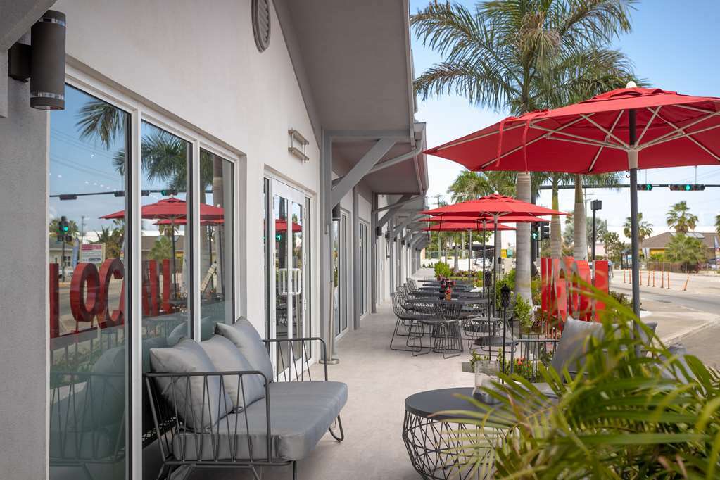 The Locale Hotel Grand Cayman Τζώρτζταουν Εξωτερικό φωτογραφία